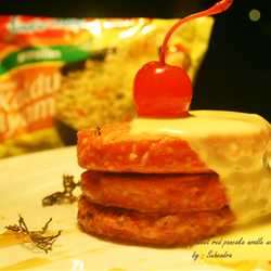 sweet red pancake noodle with cream cheese sauce (pancake mie manis berwarna merah dengan saus keju krim)